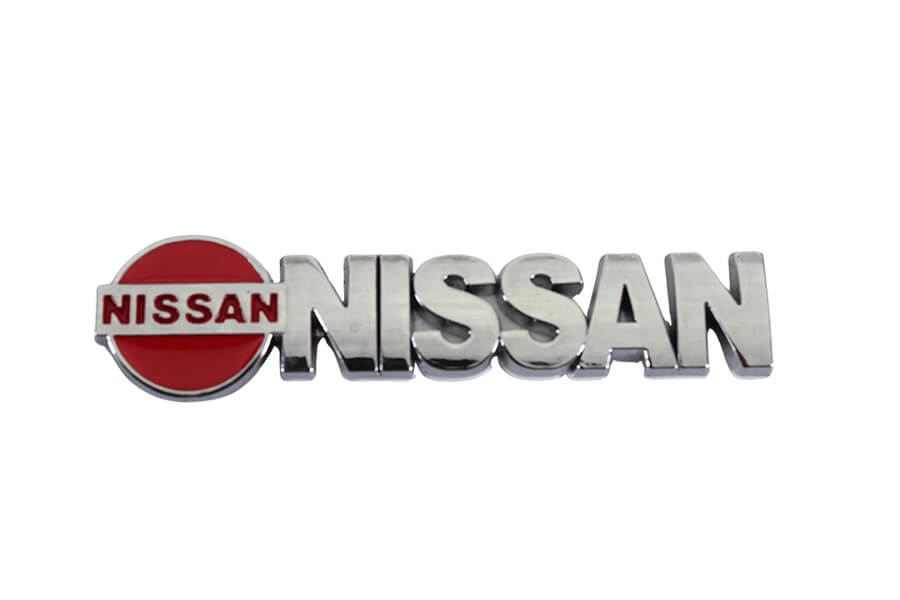 Emblema Cromado, Nissan